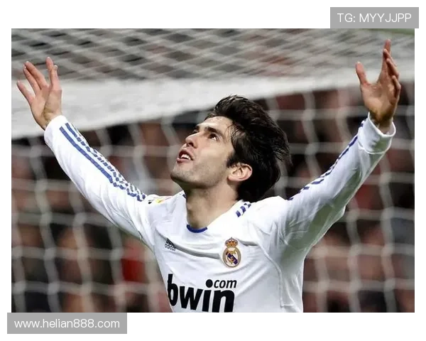 足球明星卡卡球场的传奇故事与不朽回忆带你重温绿茵场上的辉煌瞬间 足球明星卡卡球场的传奇故事与不朽回忆带你重温绿茵场上的辉煌瞬间