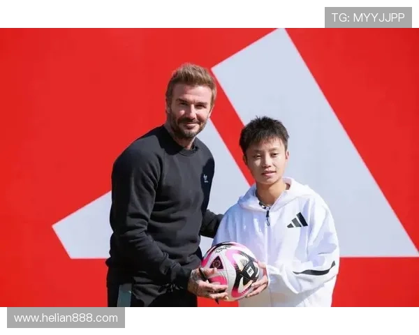 帅气足球明星男孩的成长故事与梦想追逐之旅 帅气足球明星男孩的成长故事与梦想追逐之旅