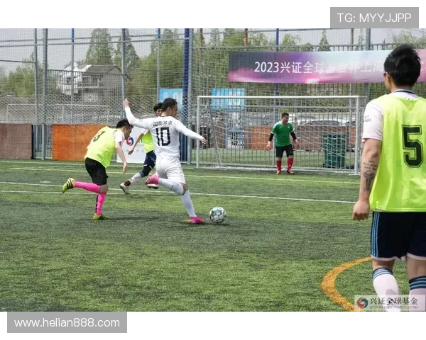 国际足球明星精彩瞬间视频集锦展现球场魅力与激情 国际足球明星精彩瞬间视频集锦展现球场魅力与激情