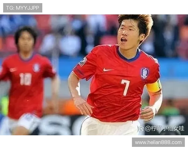 前侧技术足球明星的崛起与影响力分析及其对现代足球战术的启示